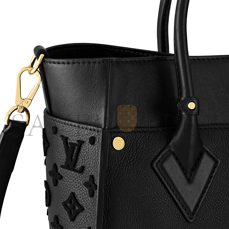 LOUIS VUITTON ON MY SIDE MM M53826 (30.5*24.5*14cm)